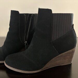 Toms Sadie Wedge Boots sz 7 Women Black Ankle Bootie heel Zipper